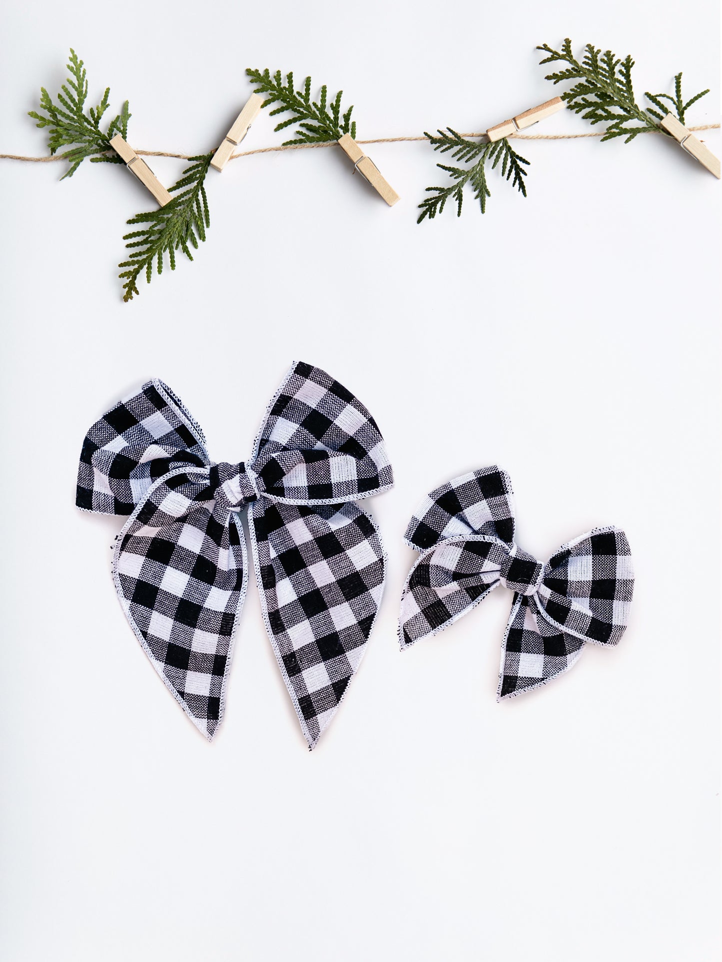 White Buffalo Plaid Fable Bows