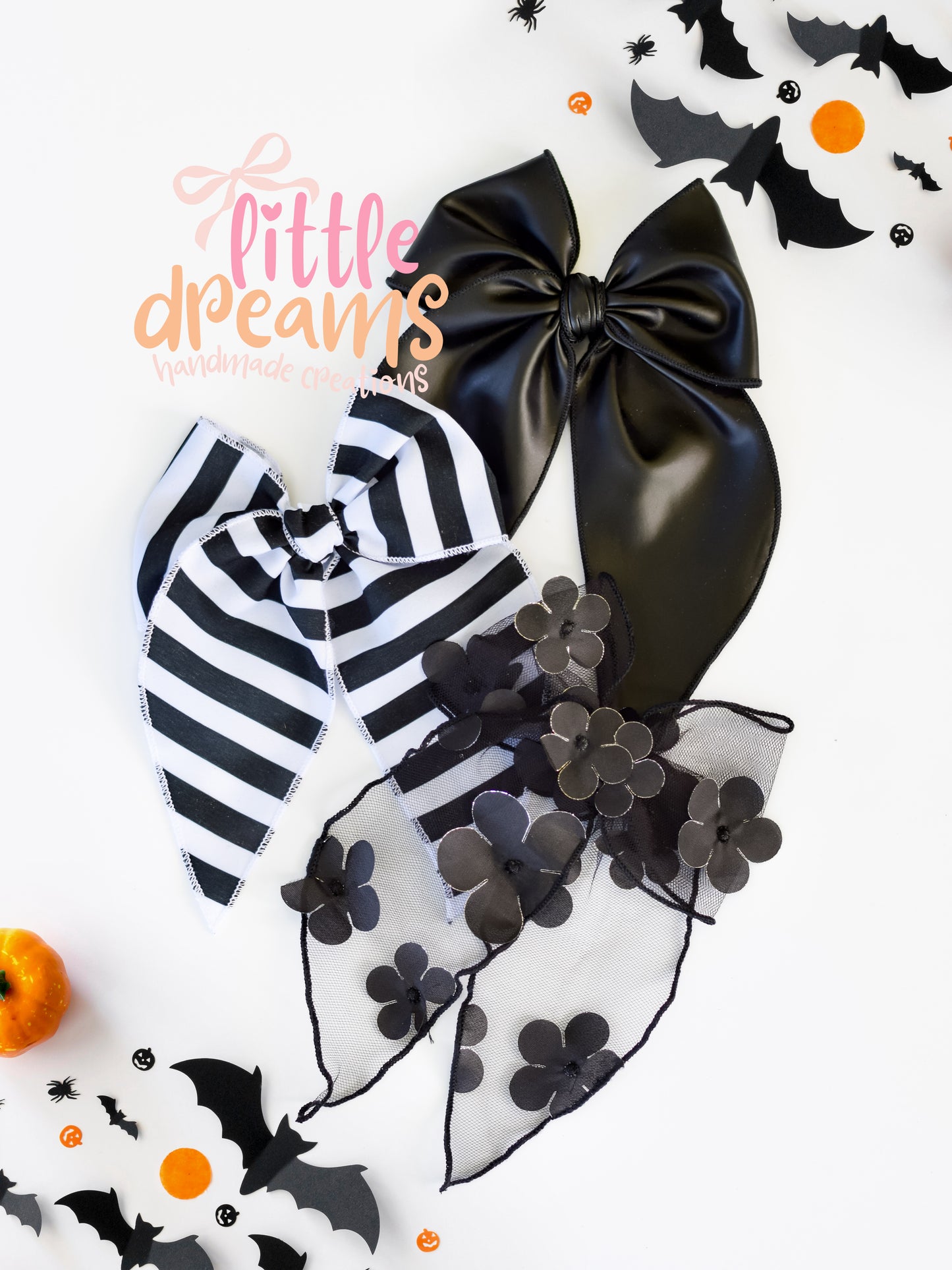 Medium Monochromatic Fable Bows