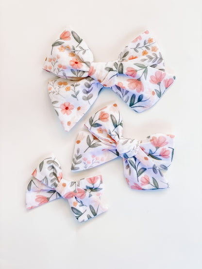 Dainty Garden Schoolgirl Bow