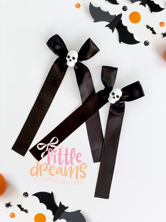 Long Skeleton Ribbon Bow