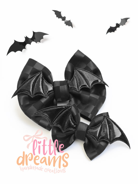 Leatherette Bat Bows